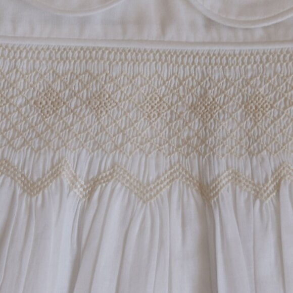 Strasburg White Smocked Romper Boys Heirloom 100% Cotton Size 6 Month NEW - Picture 3 of 4